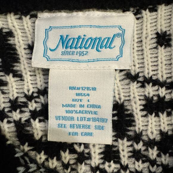 Vintage Fair Isle Grandma Sweater Cardigan Black White and Blue Size Large - Picture 3 of 4
